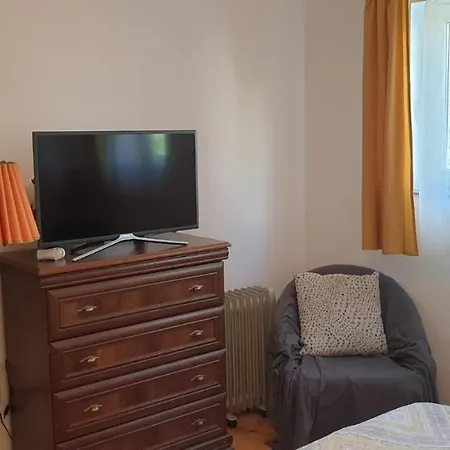 Apartment Cozy In The Heart Of