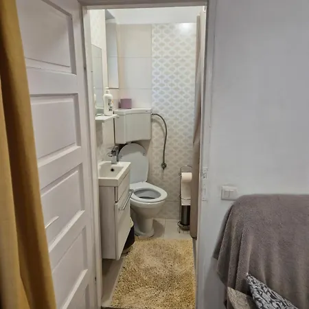 Apartament Cozy In The Heart Of *